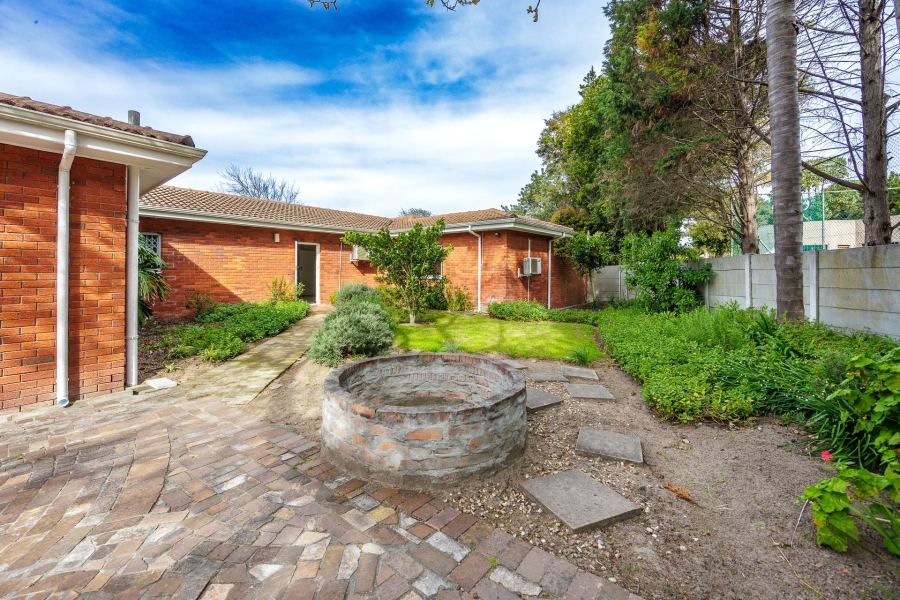4 Bedroom Property for Sale in Valmary Park Western Cape
